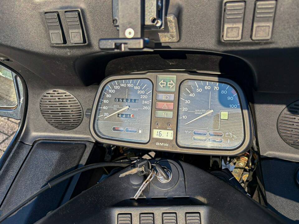 Image 13/13 of BMW K 1100 LT (1994)