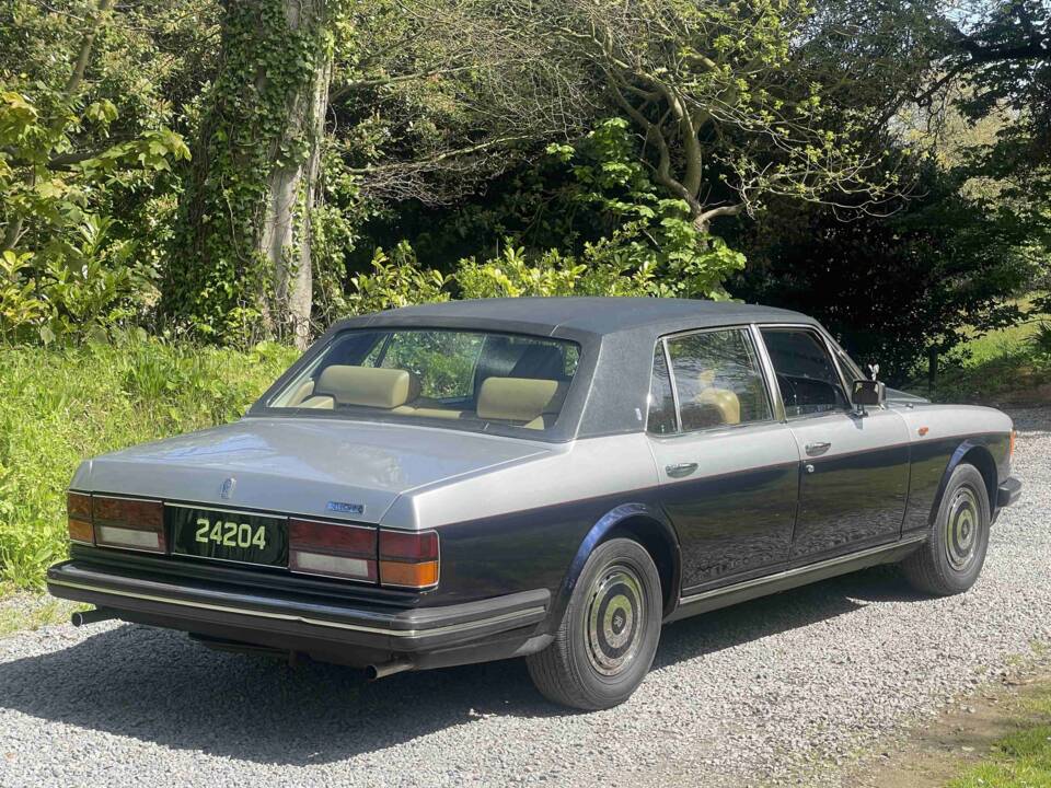 Imagen 2/12 de Rolls-Royce Silver Spur (1981)