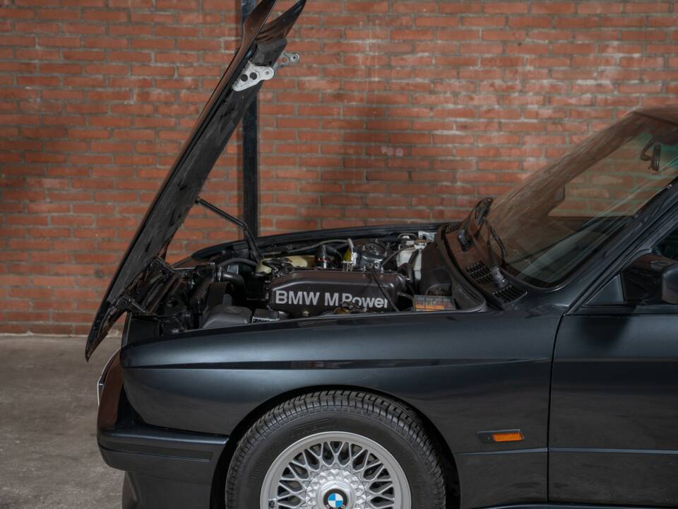 Bild 91/99 von BMW M3 (1986)