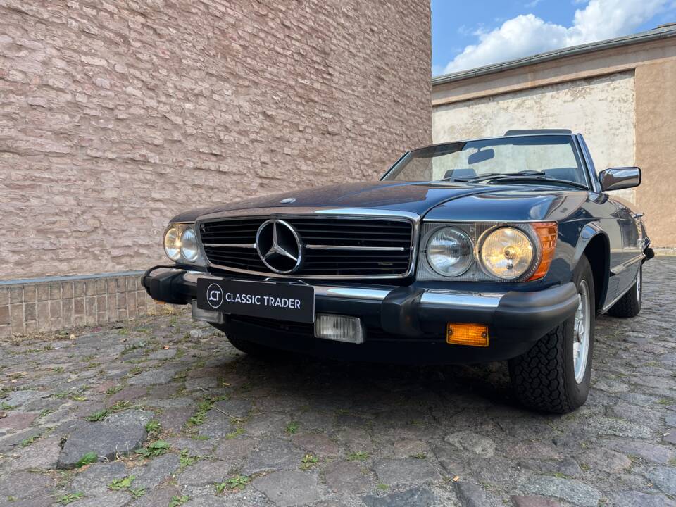 Afbeelding 109/146 van Mercedes-Benz 380 SL (1982)