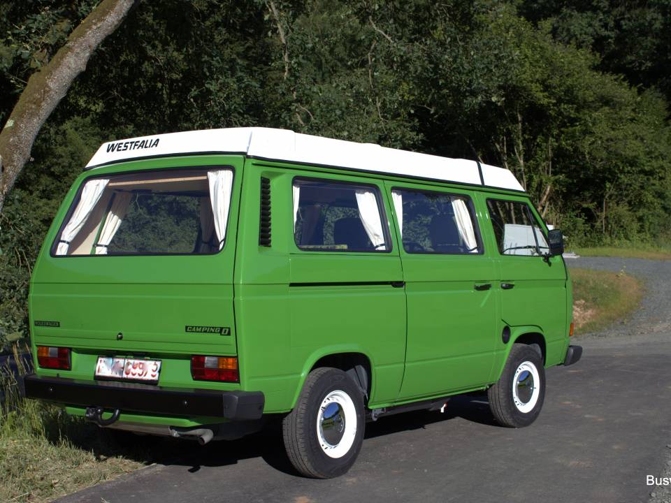 Image 10/62 de Volkswagen T3 Westfalia 1.6 (1981)