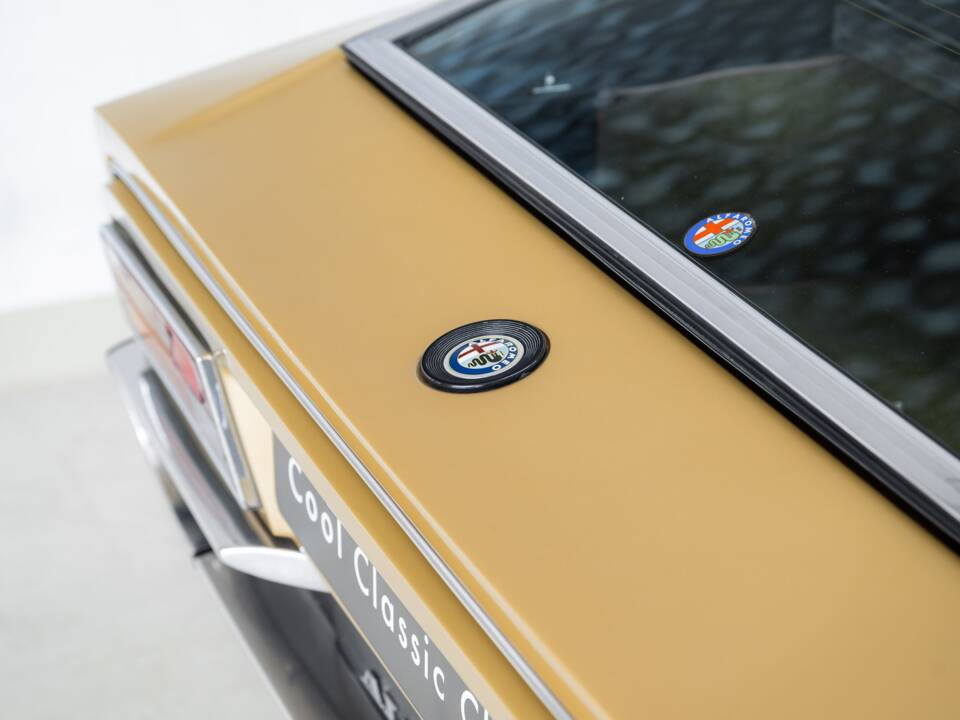 Bild 35/40 von Alfa Romeo Montreal (1974)