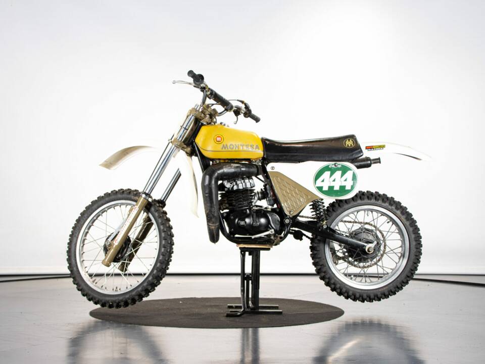 Image 1/41 de Montesa Cappra 414 VE (1979)