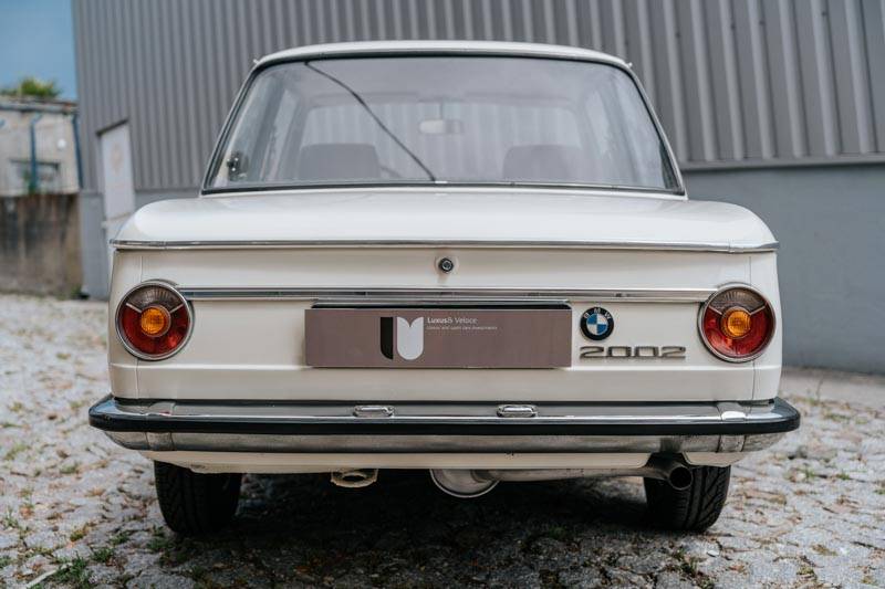 Image 4/28 de BMW 2002 (1971)