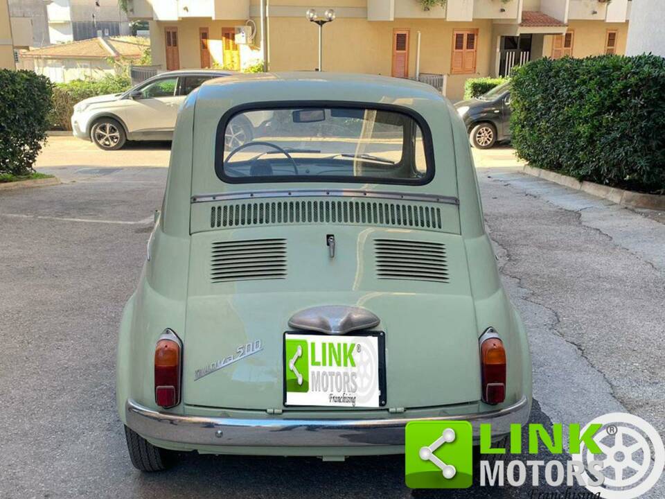 Image 5/10 of FIAT 500 Nuova (1960)