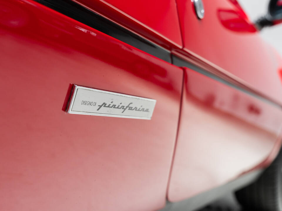 Bild 34/38 von Ferrari 328 GTS (1987)