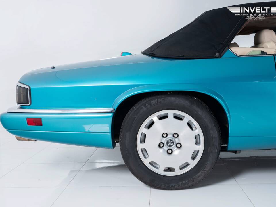 Afbeelding 13/24 van Jaguar XJS 4.0 Celebration (1996)