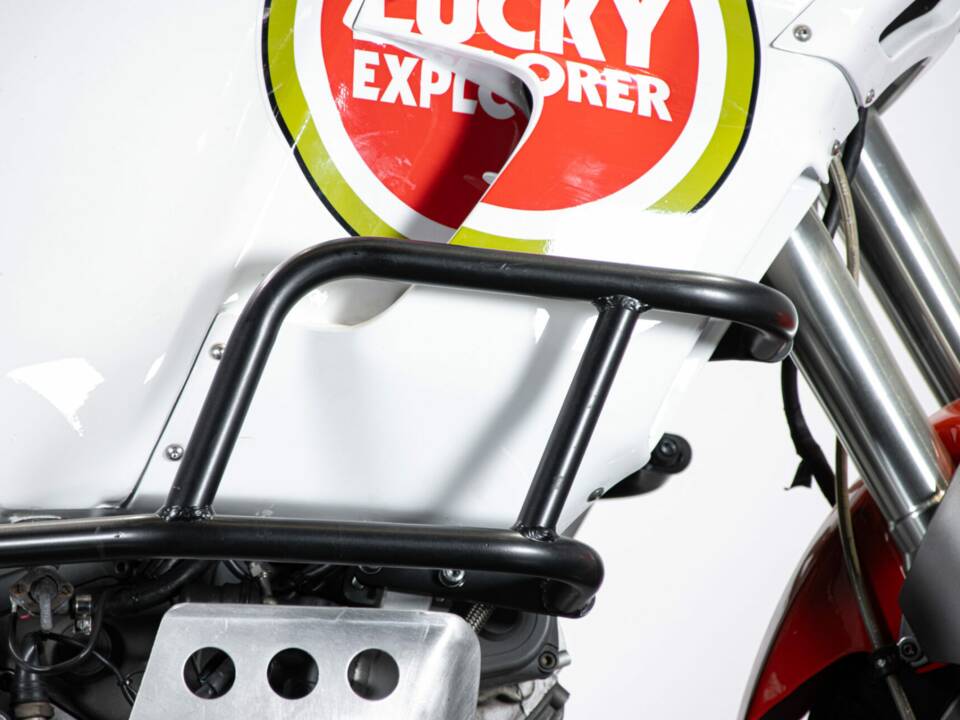 Image 30/50 of Cagiva E900 Elefant (1997)