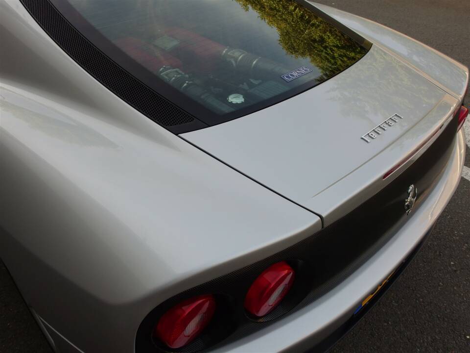 Afbeelding 23/99 van Ferrari 360 Modena (2000)