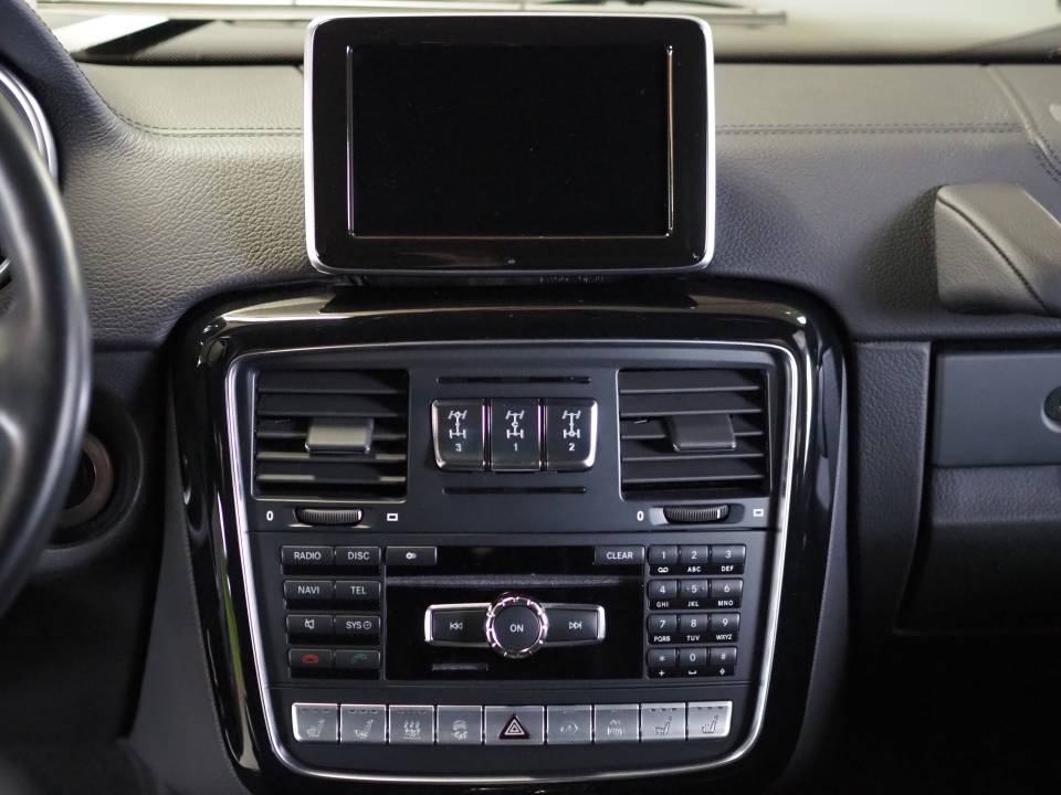 Image 21/21 of Mercedes-Benz G 500 (LWB) (2016)