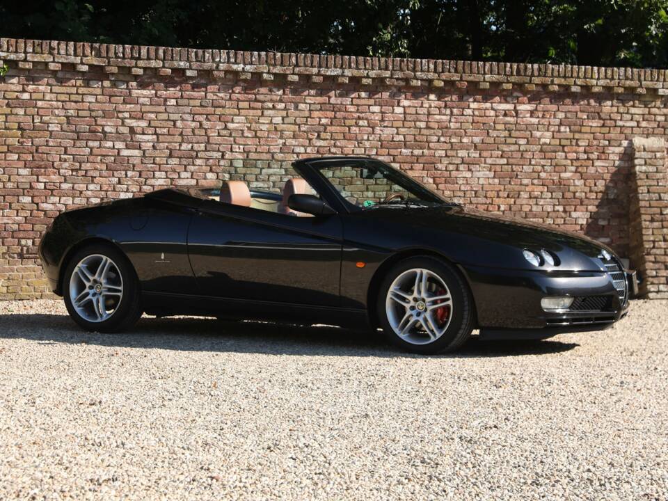 Afbeelding 39/50 van Alfa Romeo Spider 3.2 V6 24V (2003)