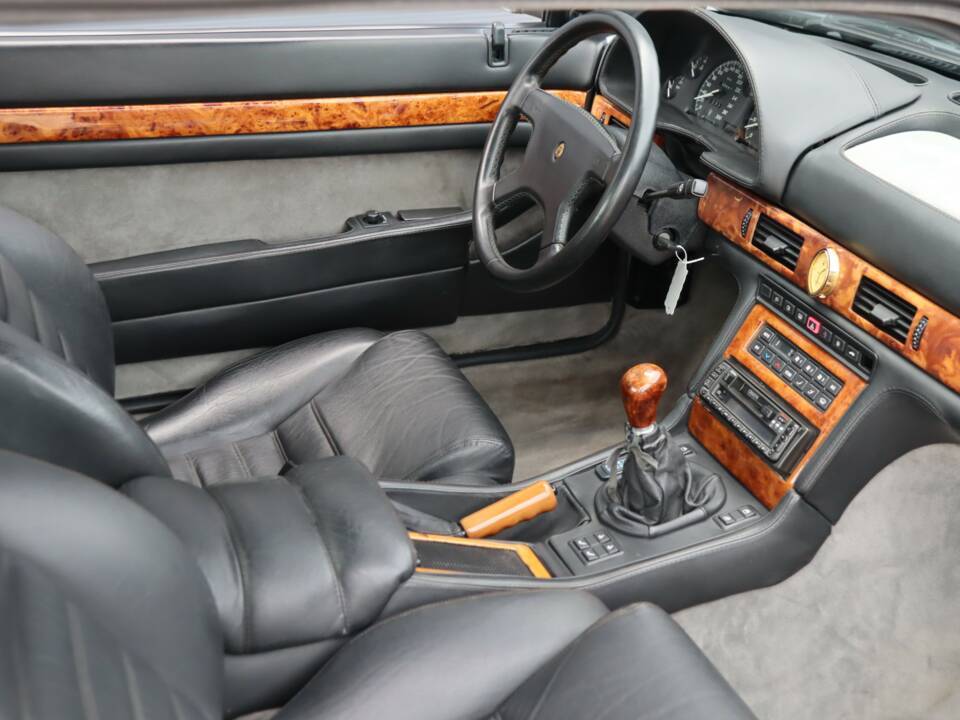 Bild 13/50 von Maserati Ghibli 2.0 (1995)