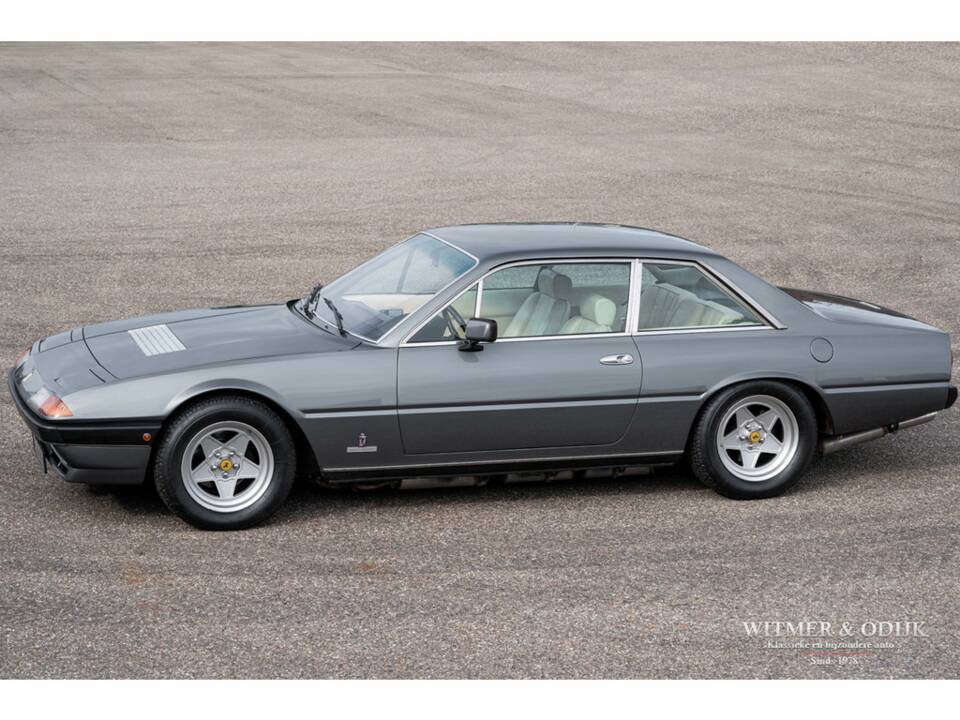 Immagine 1/33 di Ferrari 400i (1981)