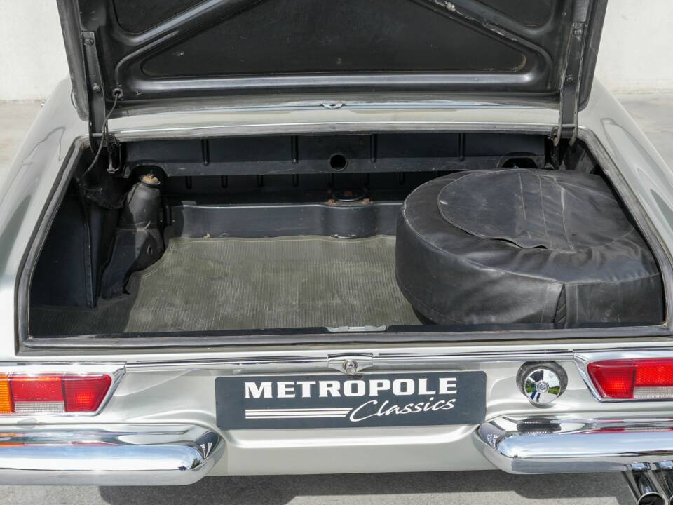 Imagen 40/41 de Mercedes-Benz 280 SL (1971)