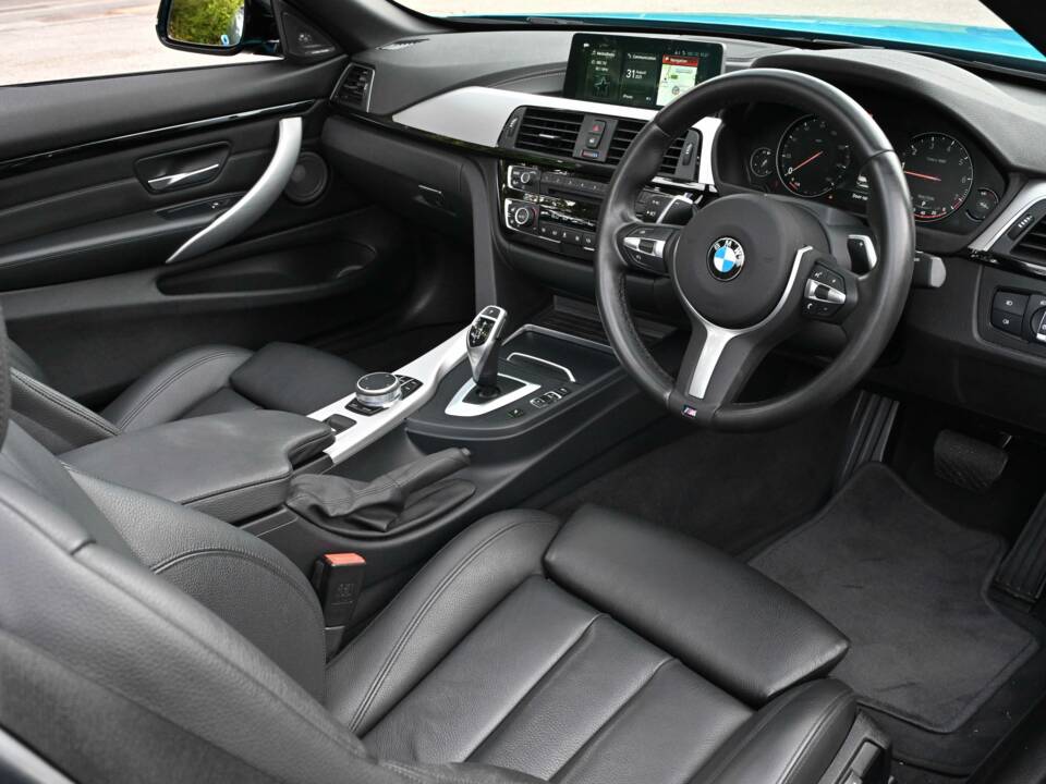 Image 33/50 of BMW 420i M Sport (2018)