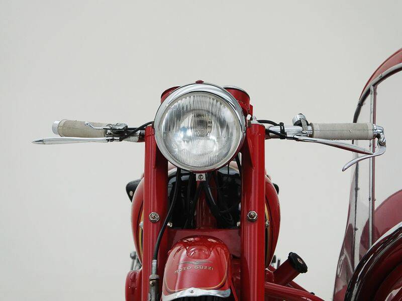 Image 10/15 de Moto Guzzi DUMMY (1953)