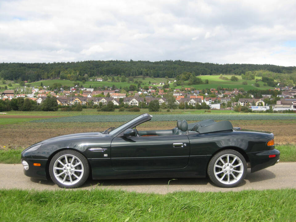 Afbeelding 3/19 van Aston Martin DB 7 Vantage Volante (2001)