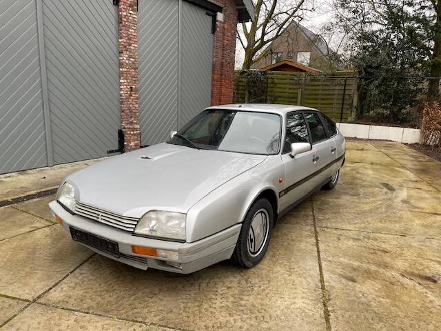 Image 1/4 de Citroën CX 25 GTI Turbo 2 (1987)