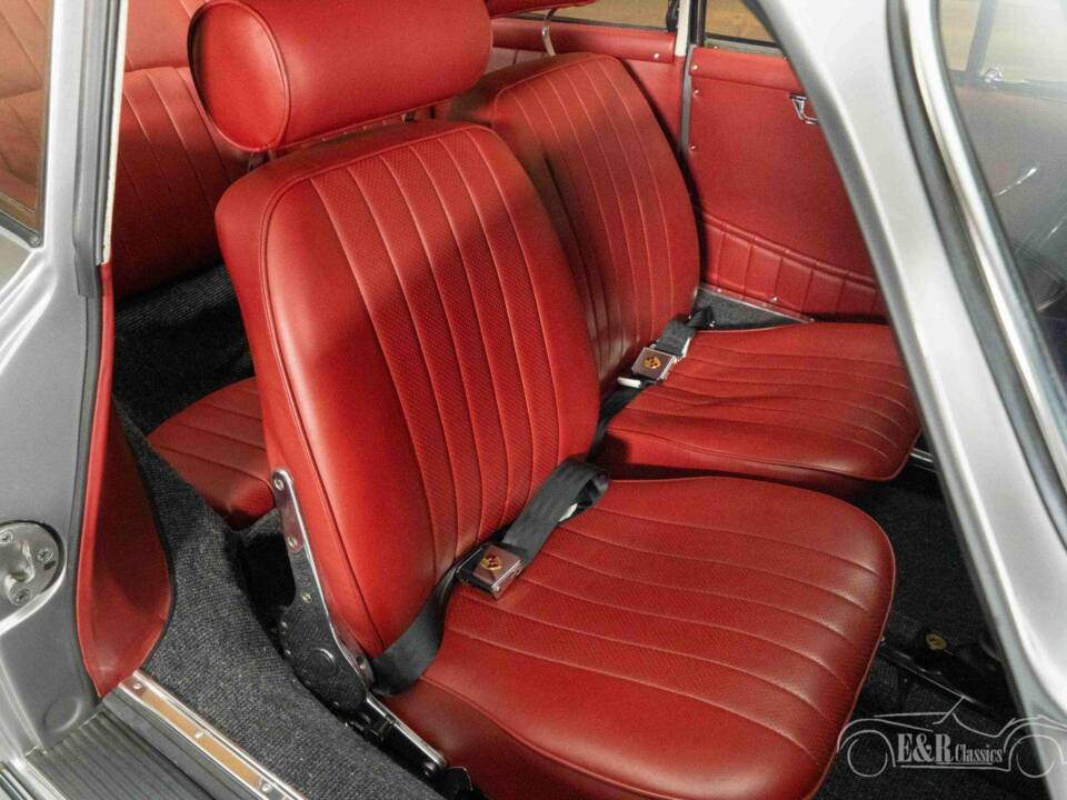 Immagine 8/19 di Porsche 356 B 1600 Super (1963)