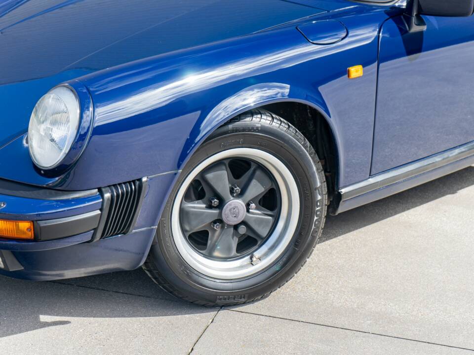 Bild 2/48 von Porsche 911 Carrera 3.2 (1984)