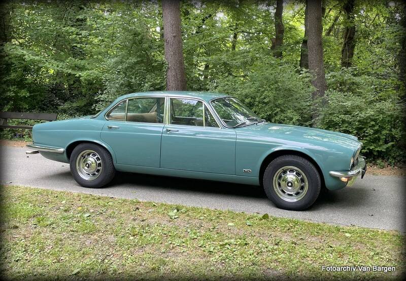 Bild 21/21 von Jaguar XJ 6 4.2 (1974)