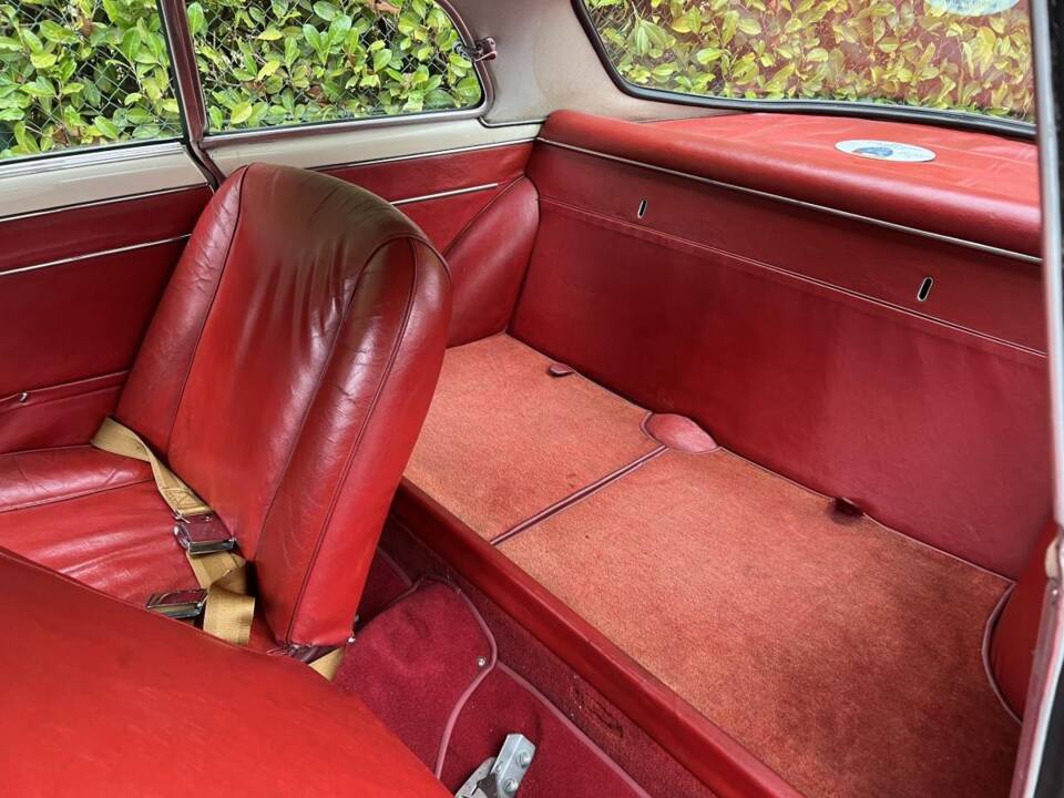 Image 18/24 of Alfa Romeo Giulietta Sprint Veloce (1959)