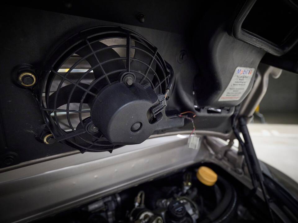 Image 97/98 of Porsche 911 Turbo (2000)
