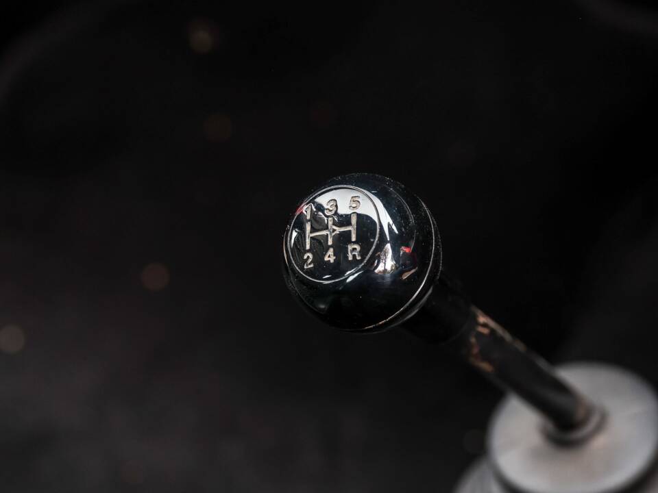 Afbeelding 50/50 van Porsche 911 2.7 (1977)