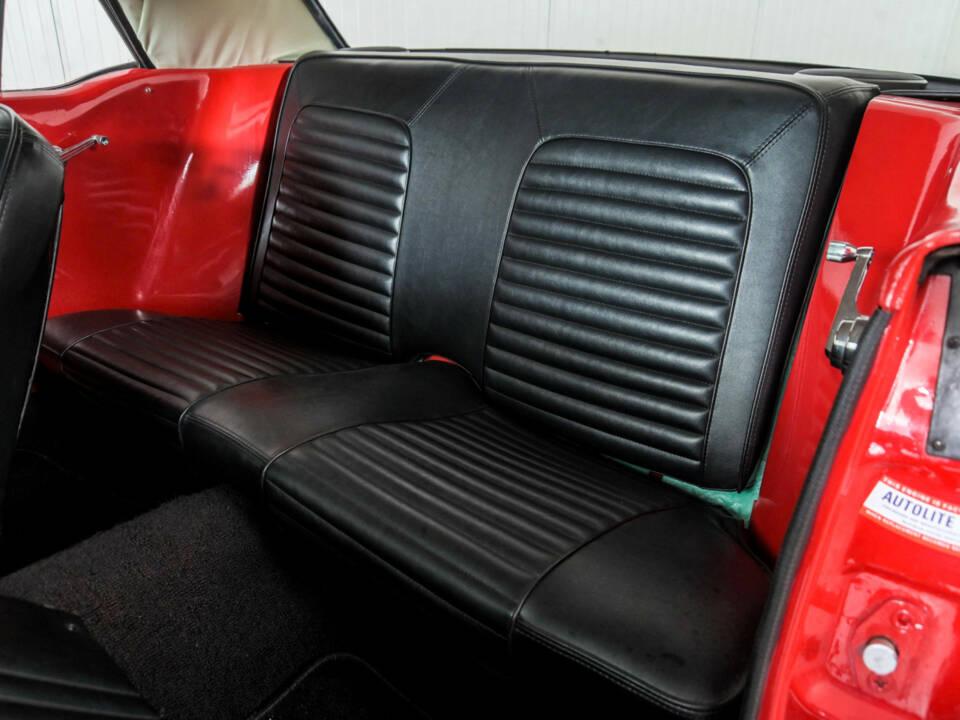 Image 36/50 of Ford Mustang 289 (1966)
