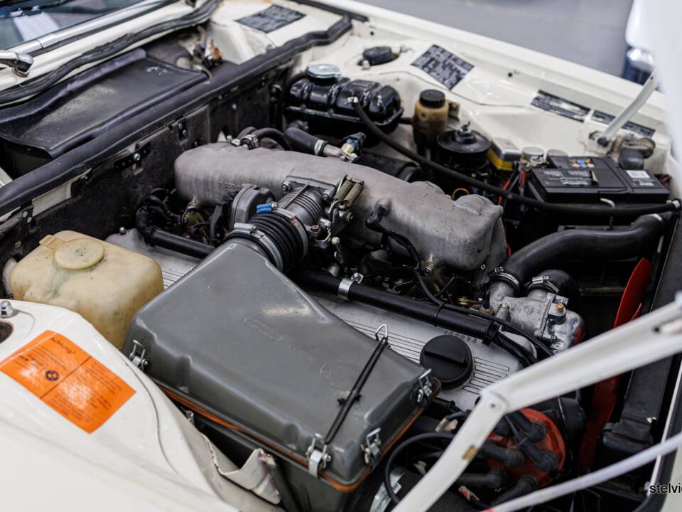 Bild 32/35 von BMW 3,0 CSi (1974)
