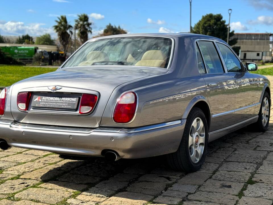 Image 29/44 of Bentley Arnage Green Label (2000)