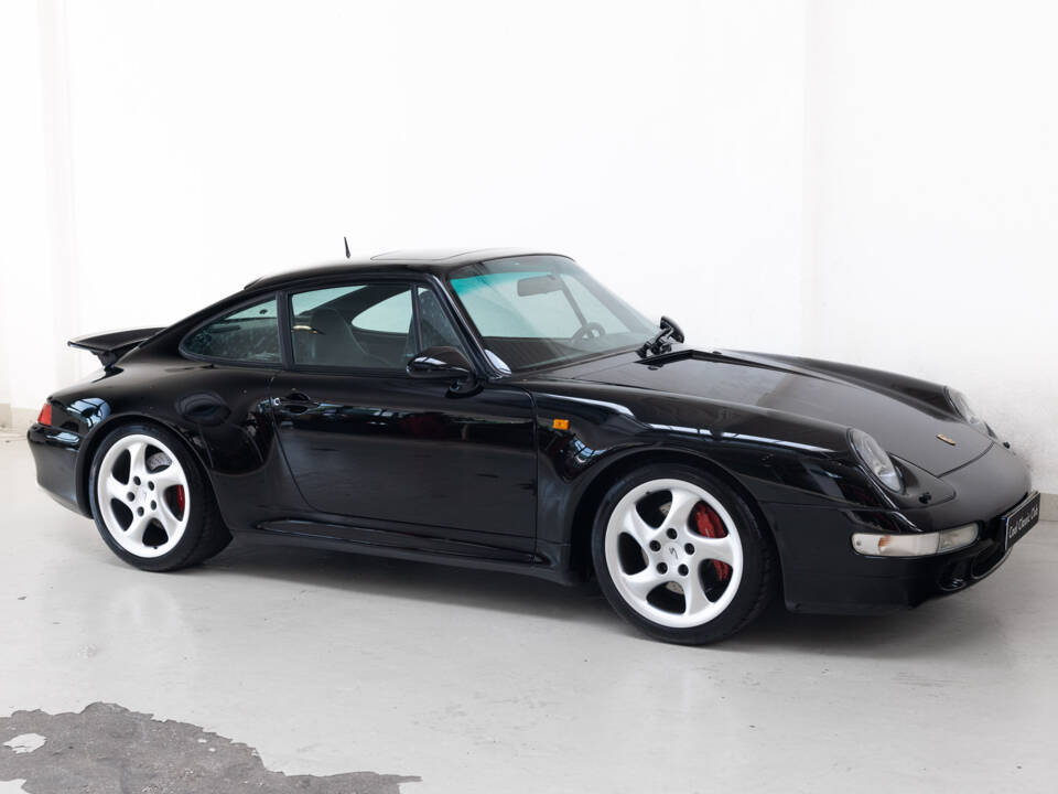 Afbeelding 31/32 van Porsche 911 Carrera 4S (1996)