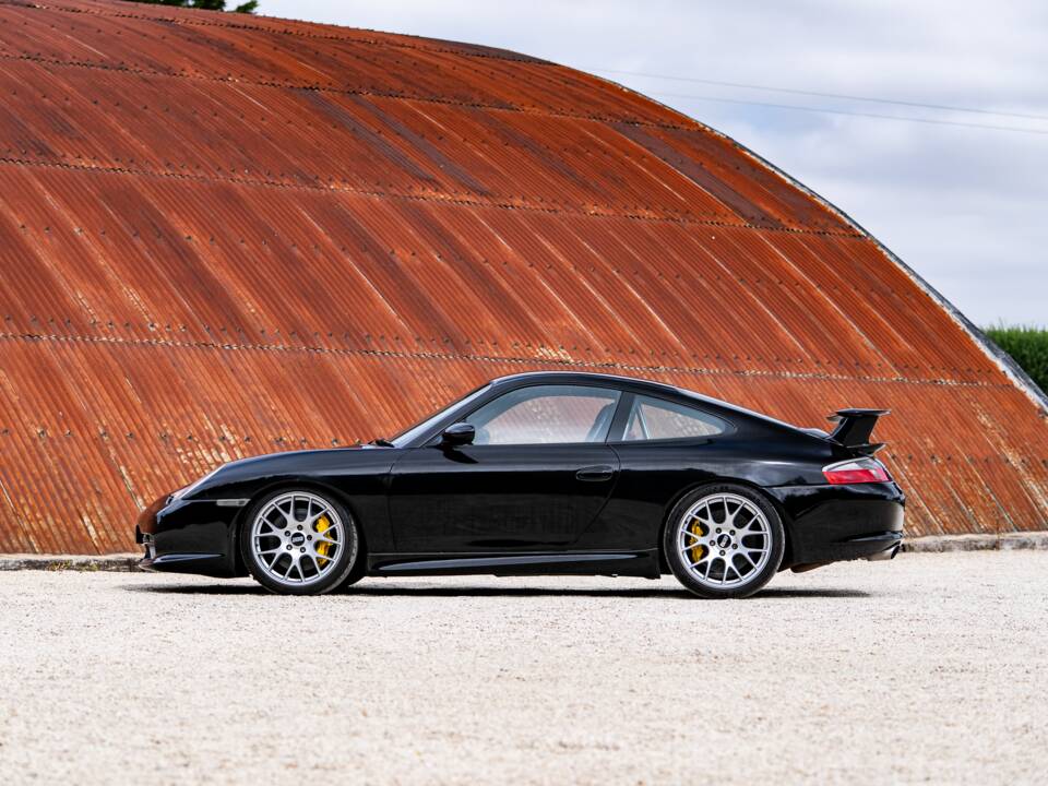 Image 12/42 of Porsche 911 GT3 (2003)