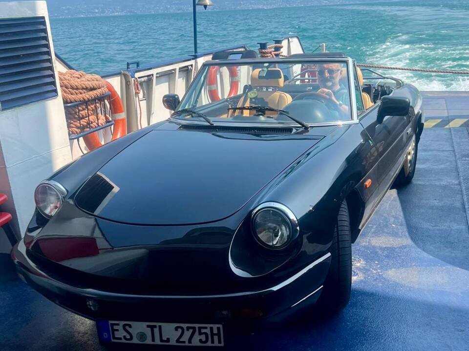 Bild 1/6 von Alfa Romeo 2.0 Spider (1992)