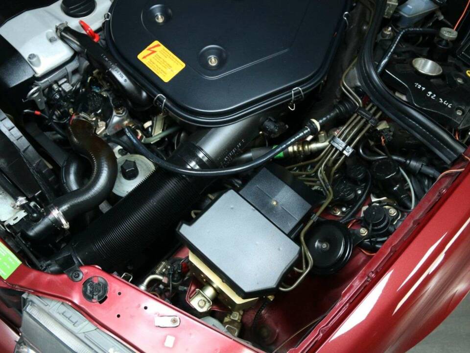 Bild 36/50 von Mercedes-Benz 300 CE-24 (1992)