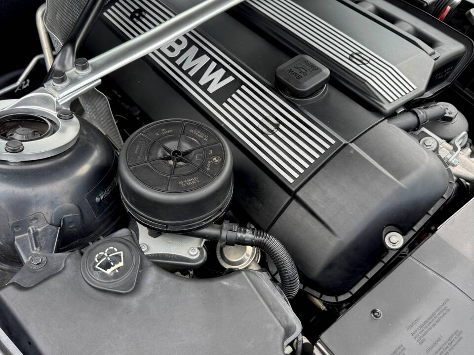Bild 12/26 von BMW Z4 3.0i (2005)