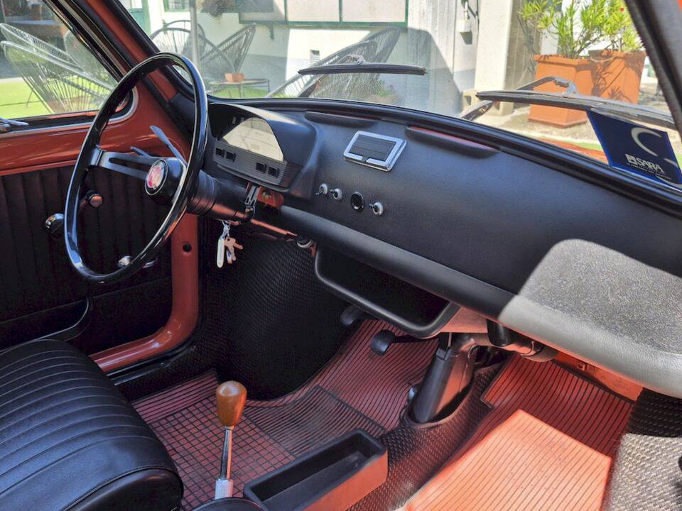 Bild 30/41 von FIAT 500 L (1972)