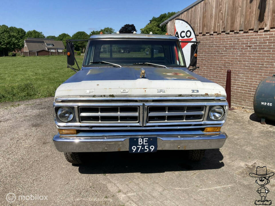 Image 3/27 of Ford F-350 (1971)