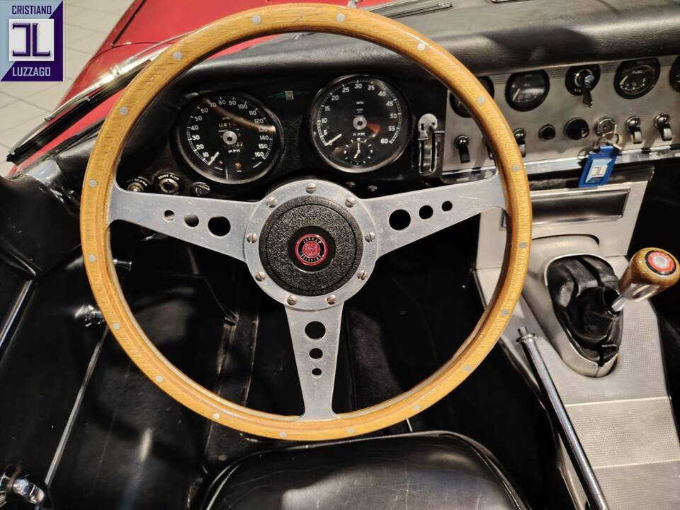 Afbeelding 19/28 van Jaguar E-Type 3.8 (1964)