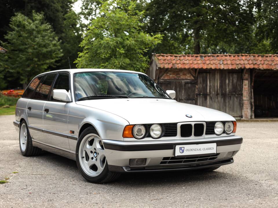 Bild 2/74 von BMW M5 Touring (1992)