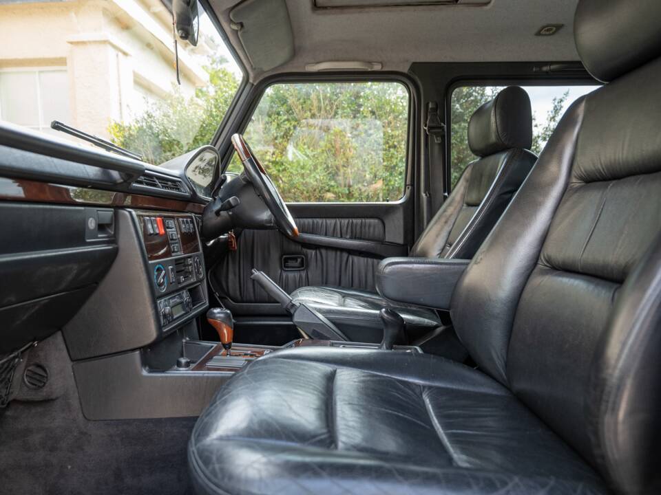Bild 35/50 von Mercedes-Benz G 500 (kurz) (2000)