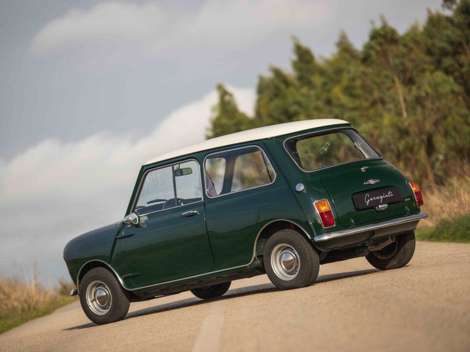 Immagine 15/47 di Austin Mini Cooper 1000 (1969)