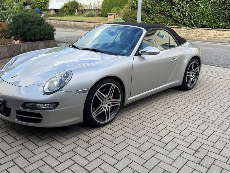 Image 42/59 of Porsche 911 Carrera S (2006)