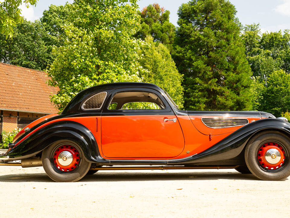 Image 12/47 of BMW 327 (1939)