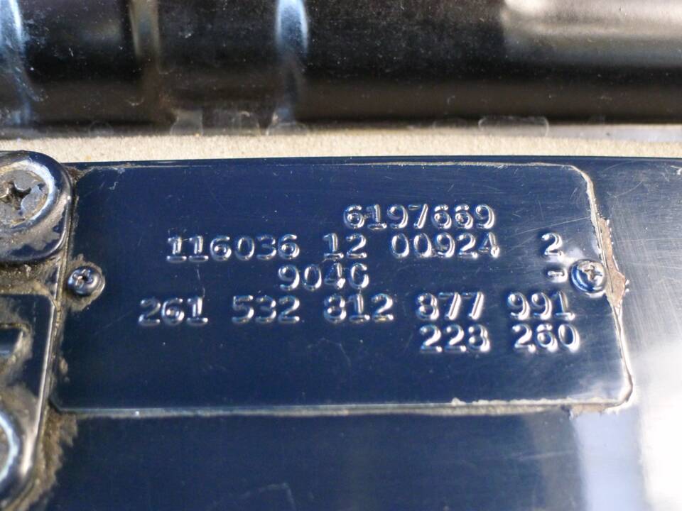 Immagine 25/42 di Mercedes-Benz 450 SEL 6,9 (1976)