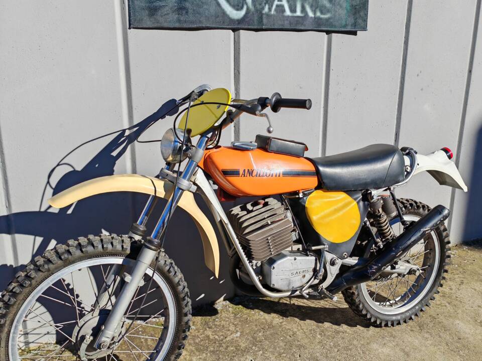 Bild 7/11 von Ancillotti DUMMY (1975)