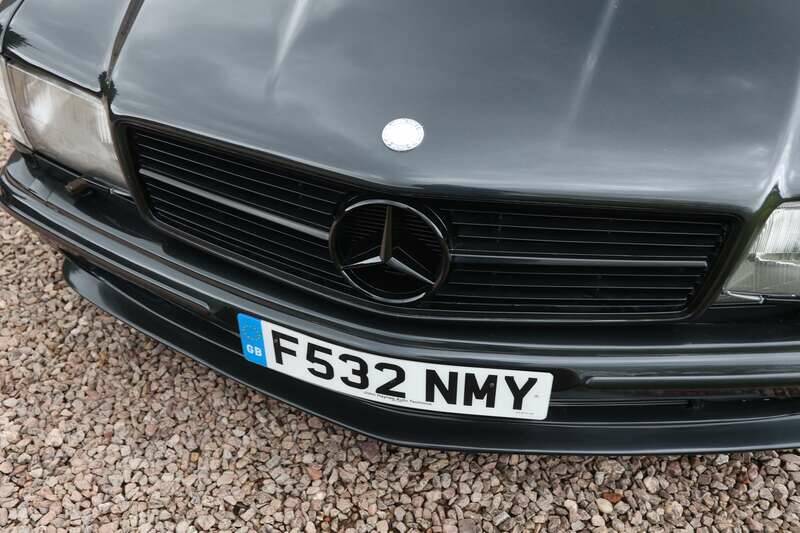 Image 30/50 of Mercedes-Benz 560 SEC 6.0 AMG (1989)