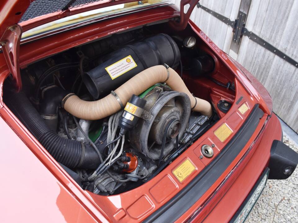 Immagine 38/42 di Porsche 911 2.7 (1977)