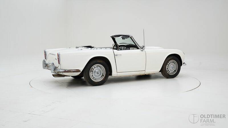 Image 2/15 of Triumph TR 4 (1962)