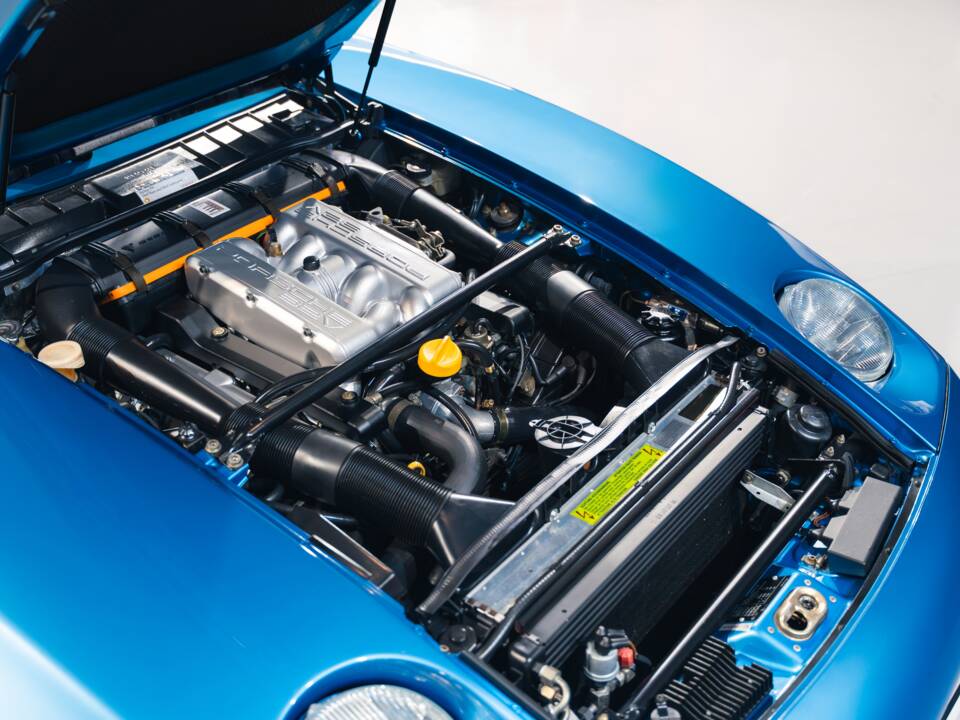 Image 31/33 of Porsche 928 GTS (1992)